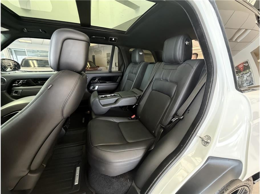 2018 Land Rover Range Rover HSE Sport Utility 4D