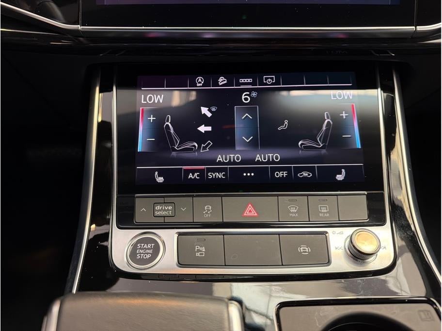 2025 Audi Q8 55 TFSI Premium Sport Utility 4D