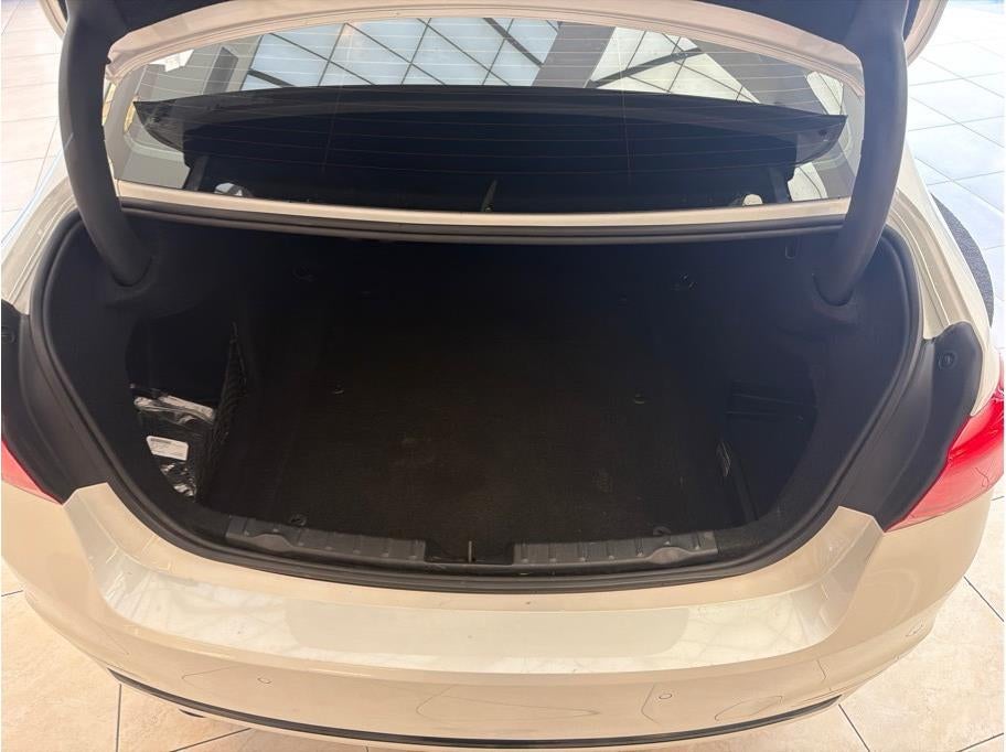 2017 BMW 3 Series 328d xDrive Sedan 4D