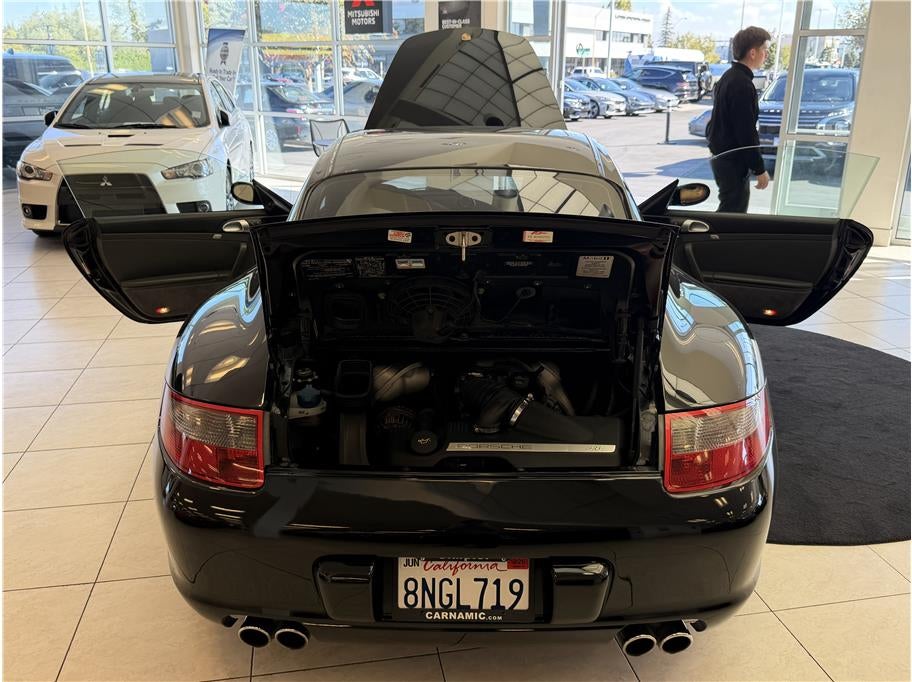 2006 Porsche 911 Carrera S Coupe 2D