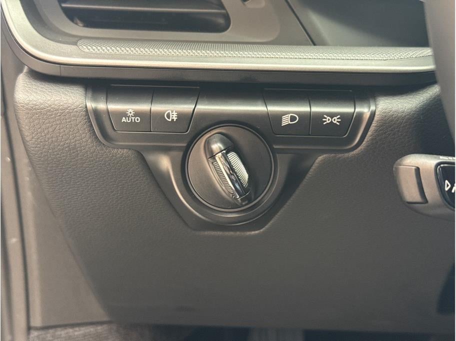 2024 Porsche 911 Targa 4S Coupe 2D