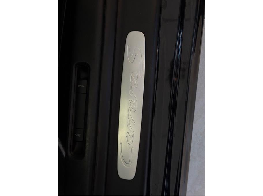 2005 Porsche 911 Carrera S Cabriolet 2D