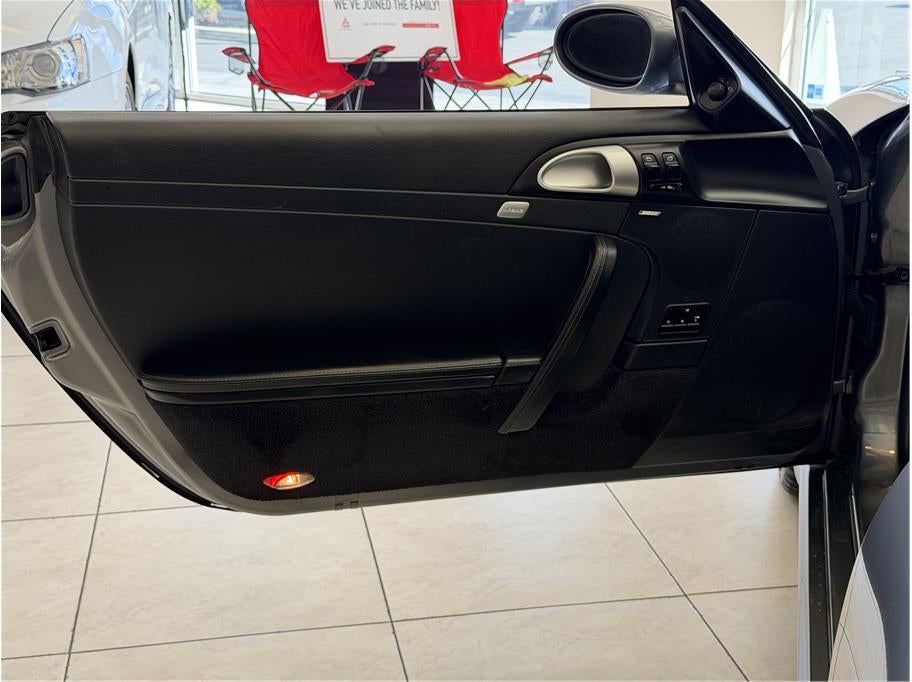 2005 Porsche 911 Carrera S Cabriolet 2D