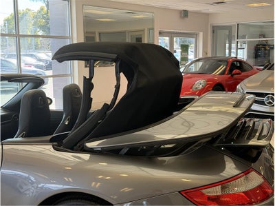 2005 Porsche 911 Carrera S Cabriolet 2D