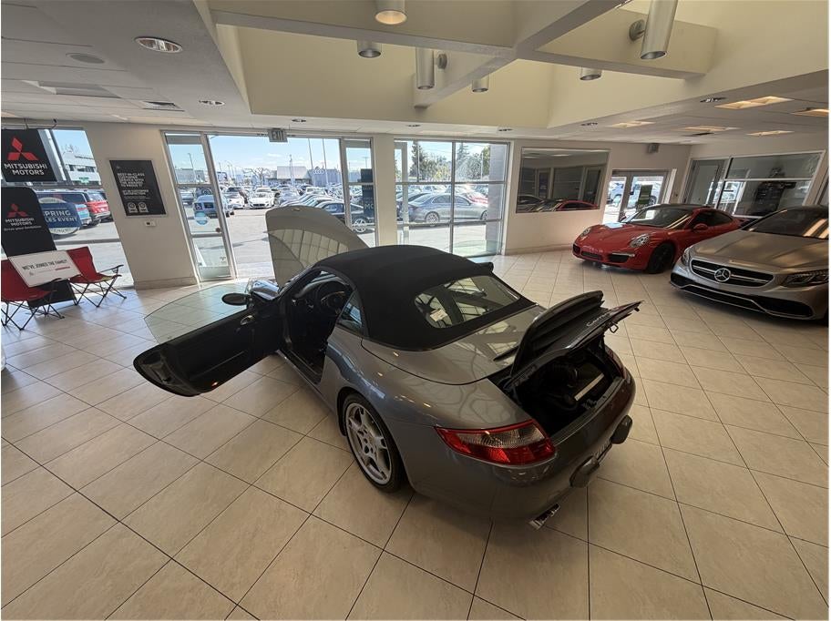 2005 Porsche 911 Carrera S Cabriolet 2D