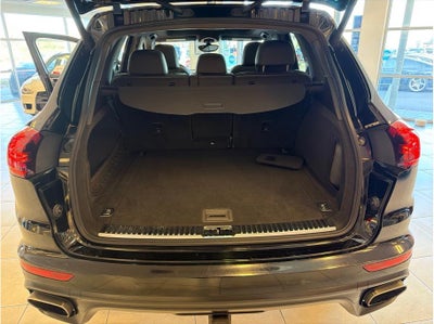2017 Porsche Cayenne Platinum Edition Sport Utility 4D