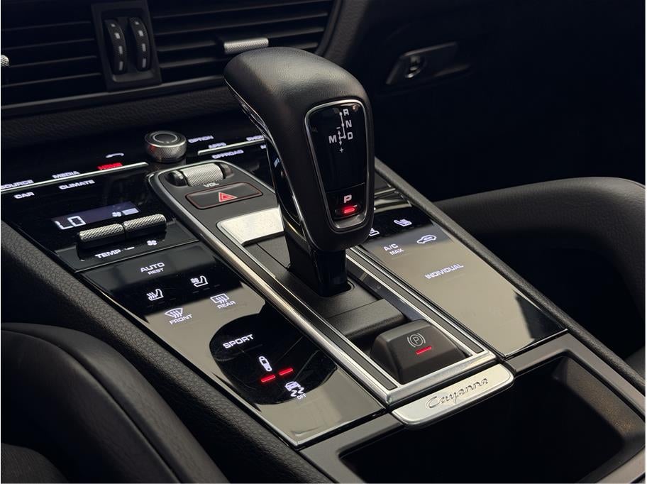 2021 Porsche Cayenne S Sport Utility 4D