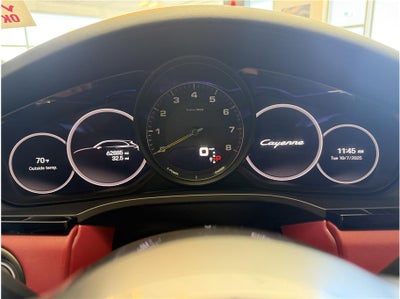 2022 Porsche Cayenne E-Hybrid Sport Utility 4D