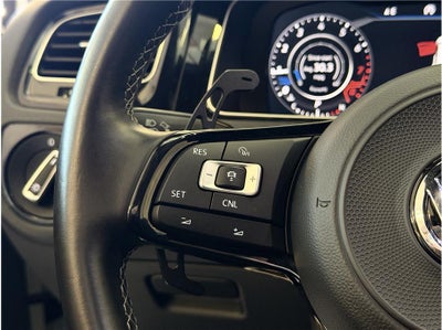 2018 Volkswagen Golf R Hatchback Sedan 4D