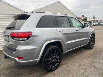 2021 Jeep Grand Cherokee Laredo X Sport Utility 4D