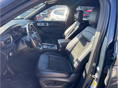 2023 Ford Explorer ST-Line Sport Utility 4D