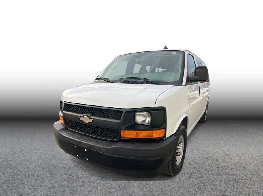 2017 Chevrolet Express 2500 Passenger LS Van 3D