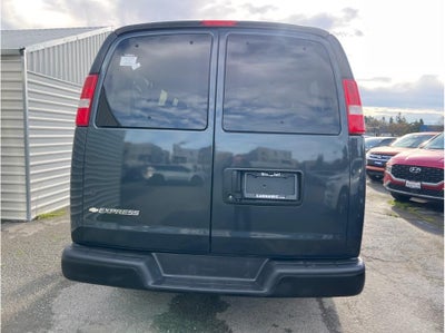 2017 Chevrolet Express 2500 Passenger LS Van 3D