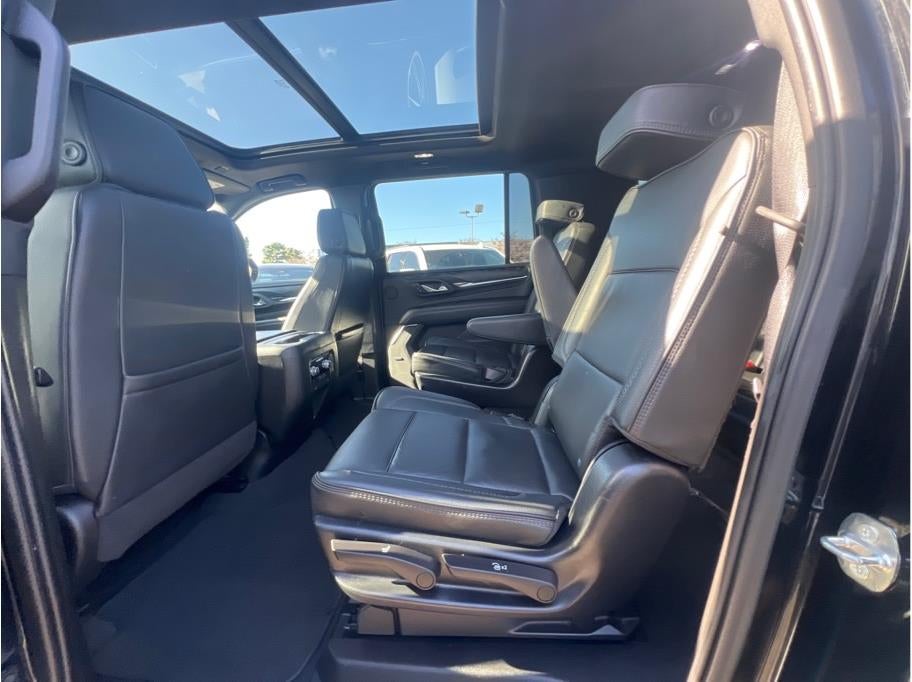 2023 GMC Yukon XL Denali Sport Utility 4D