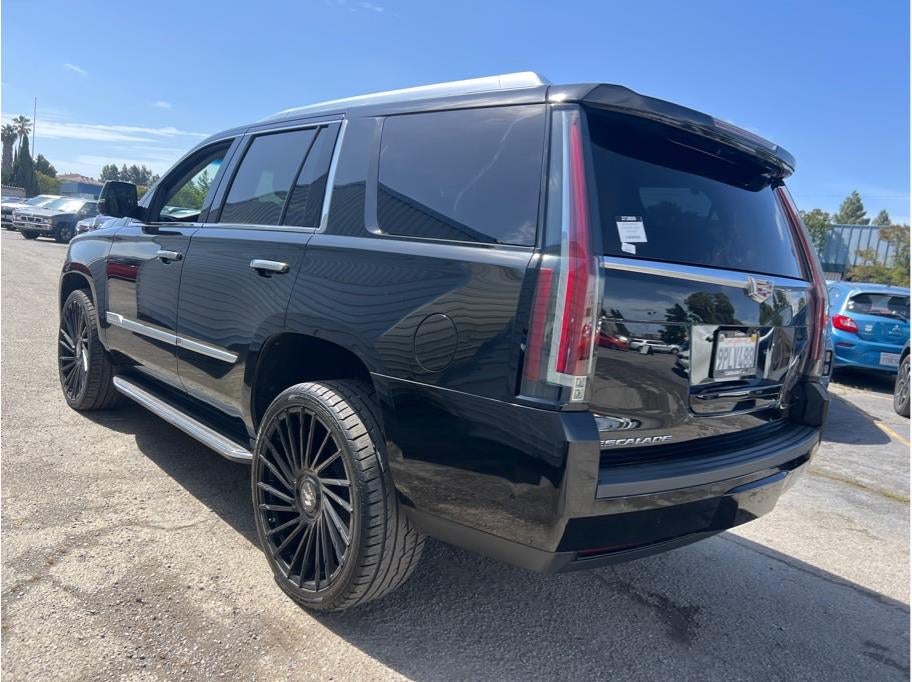 2018 Cadillac Escalade Luxury Sport Utility 4D