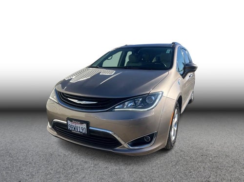 2018 Chrysler Pacifica Hybrid Touring L Minivan 4D