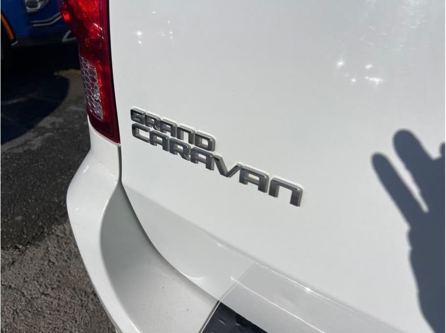 2017 Dodge Grand Caravan Passenger SE Minivan 4D