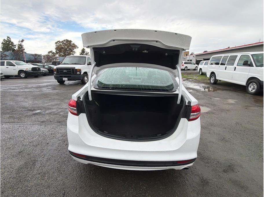 2018 Ford Fusion S Hybrid Sedan 4D