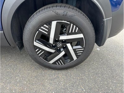 2026 Nissan Kicks SV Sport Utility 4D