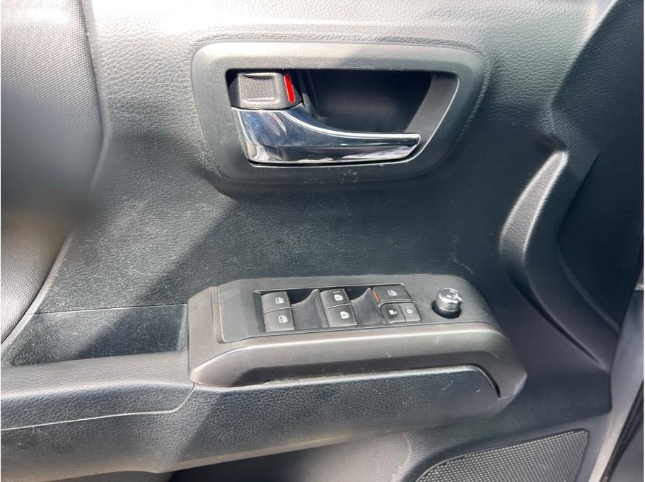 2016 Toyota Tacoma Double Cab TRD Sport Pickup 4D 5 ft
