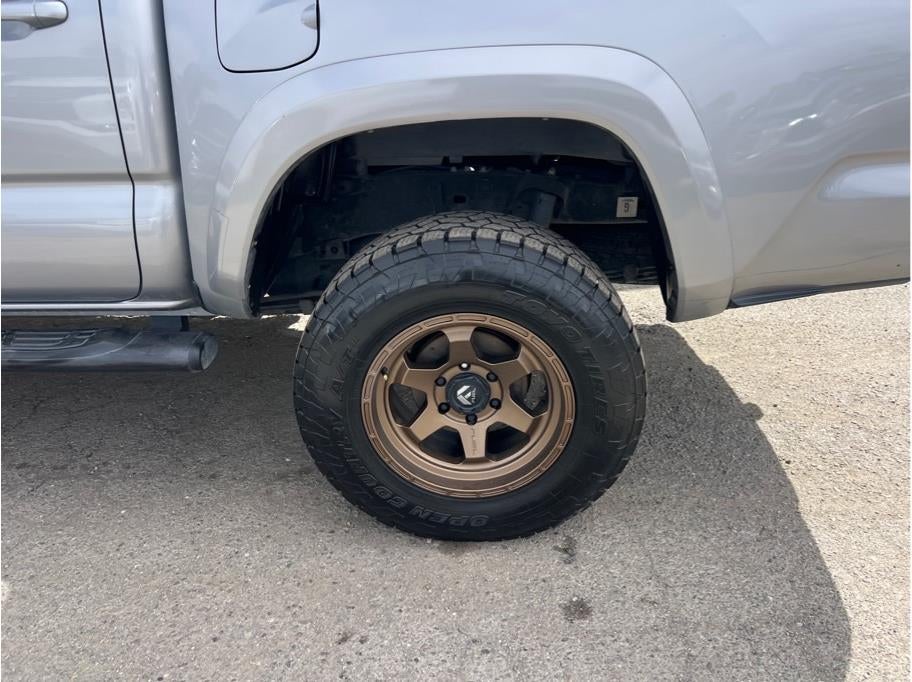 2016 Toyota Tacoma Double Cab TRD Sport Pickup 4D 5 ft