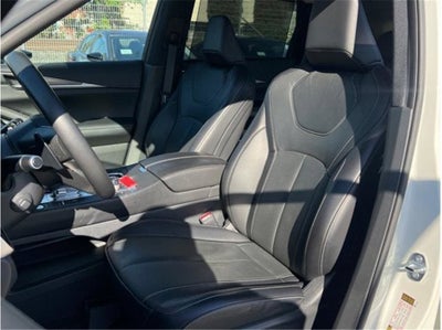 2023 INFINITI QX60 LUXE Sport Utility 4D