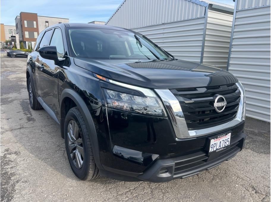 2024 Nissan Pathfinder S Sport Utility 4D