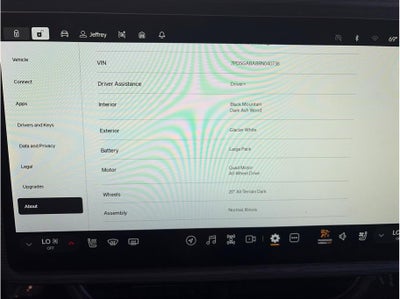 2024 Rivian R1S Quad Large Sport Utility 4D