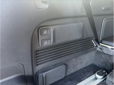 2024 Rivian R1S Quad Large Sport Utility 4D