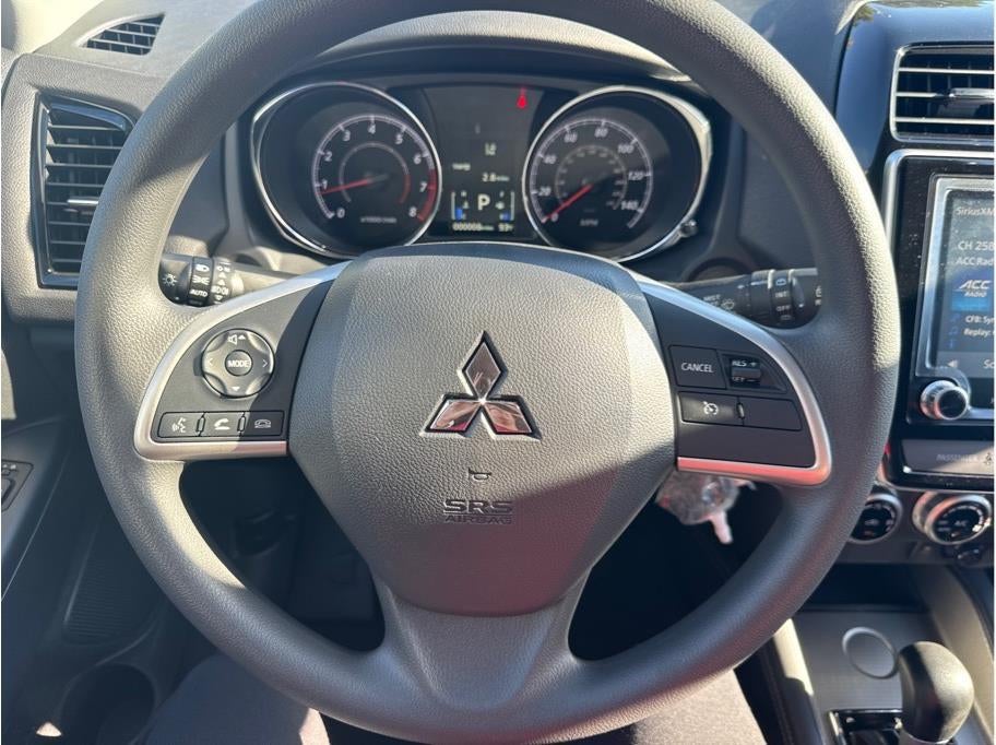 2027 Mitsubishi Outlander Sport ES Sport Utility 4D
