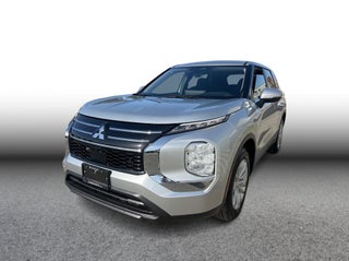 2026 Mitsubishi Outlander ES Sport Utility 4D