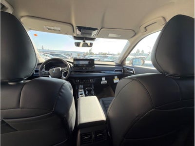 2025 Mitsubishi Outlander SE Sport Utility 4D