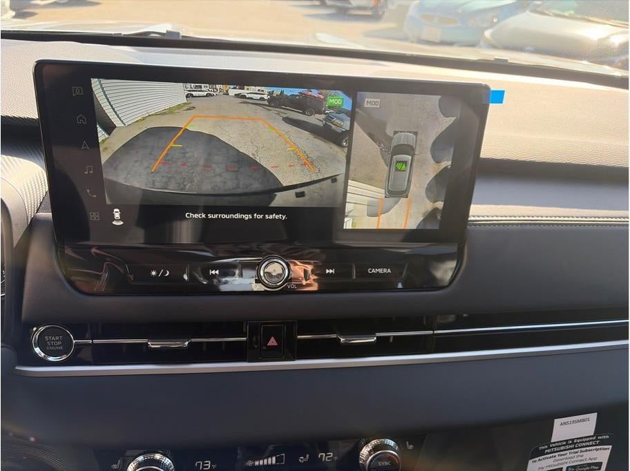 2025 Mitsubishi Outlander SE Sport Utility 4D