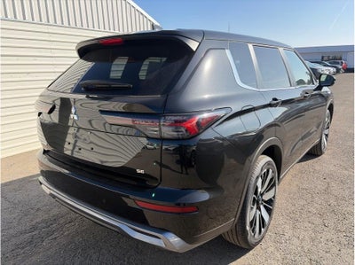 2025 Mitsubishi Outlander SE Sport Utility 4D