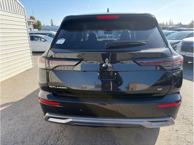 2025 Mitsubishi Outlander SE Sport Utility 4D
