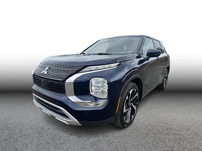 2024 Mitsubishi Outlander SE Sport Utility 4D