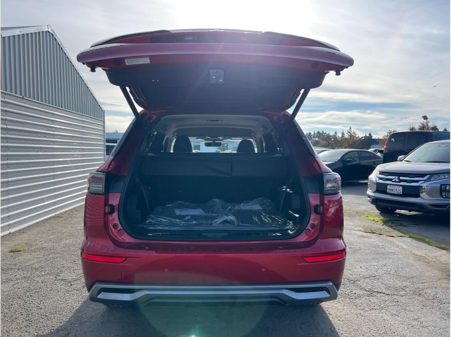 2026 Mitsubishi Outlander SE