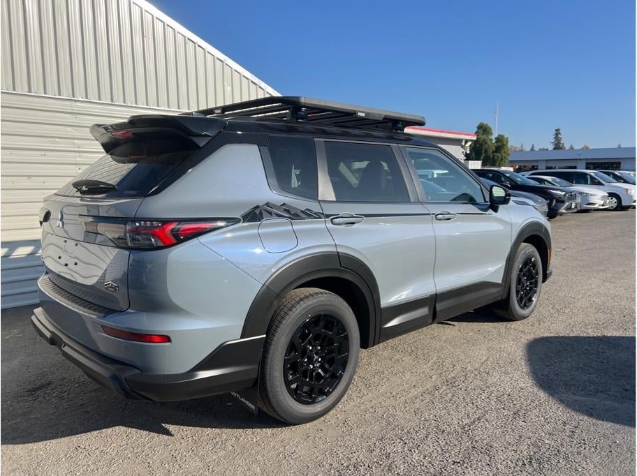 2026 Mitsubishi Outlander Trail Edition
