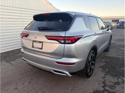 2025 Mitsubishi Outlander PHEV SE Tech Package