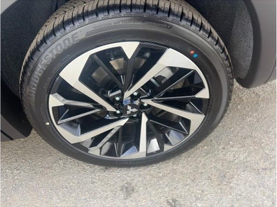 2025 Mitsubishi Outlander PHEV SE