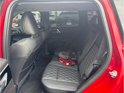2023 Mitsubishi Outlander PHEV SEL Sport Utility 4D
