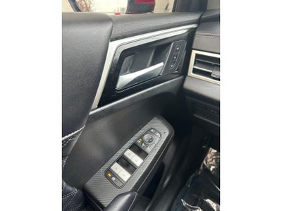 2023 Mitsubishi Outlander PHEV SEL Sport Utility 4D