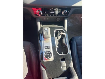 2026 Mitsubishi Outlander PHEV SE