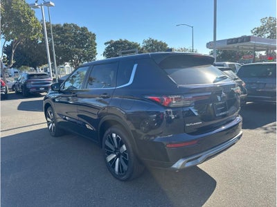 2026 Mitsubishi Outlander PHEV SE