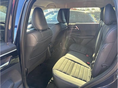 2026 Mitsubishi Outlander PHEV SE