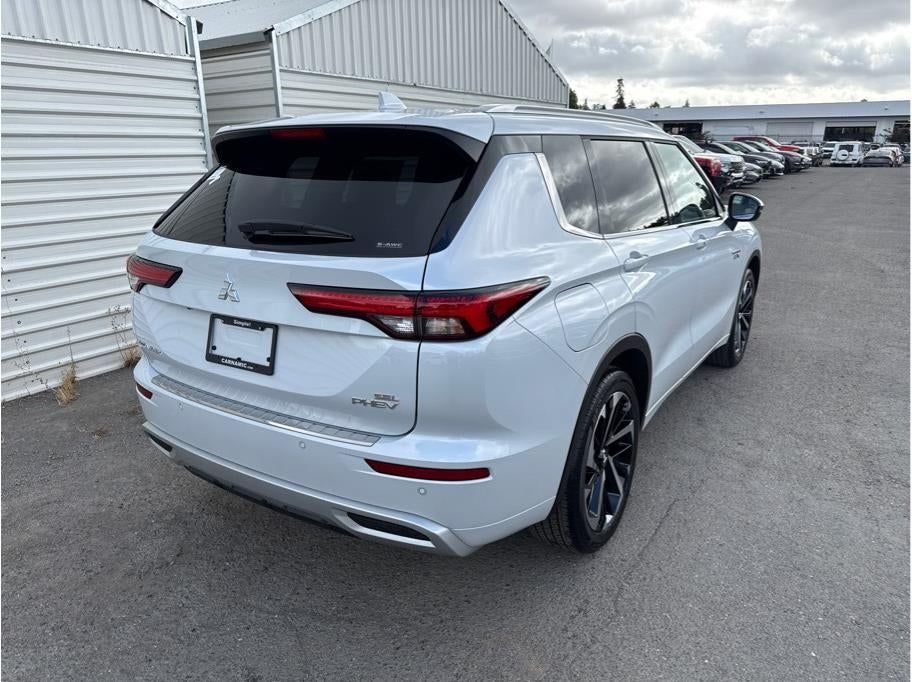 2025 Mitsubishi Outlander PHEV SEL