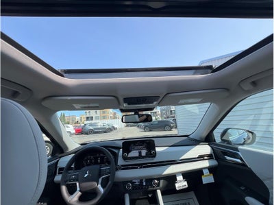 2025 Mitsubishi Outlander PHEV SEL