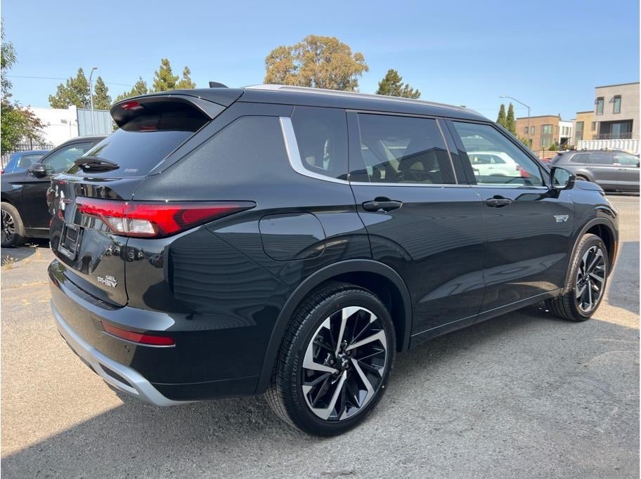 2025 Mitsubishi Outlander PHEV SEL