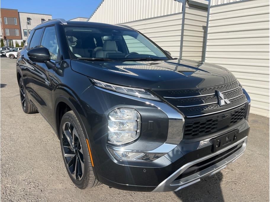 2025 Mitsubishi Outlander PHEV SEL