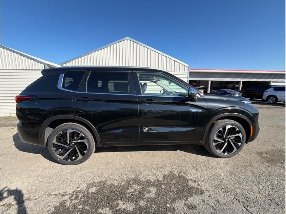 2025 Mitsubishi Outlander PHEV SEL